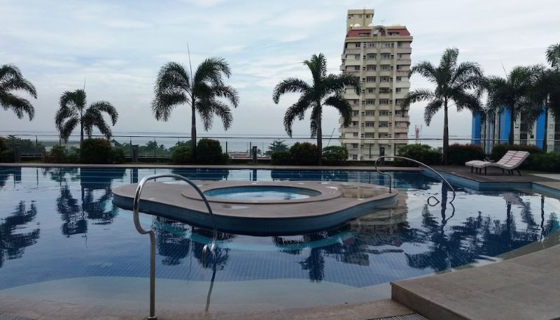 Zwembad - Manila Lee - Malate Bayview Mansion