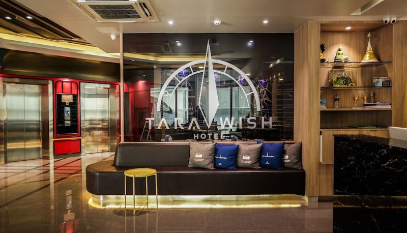 Hall - Tarawish Hotel