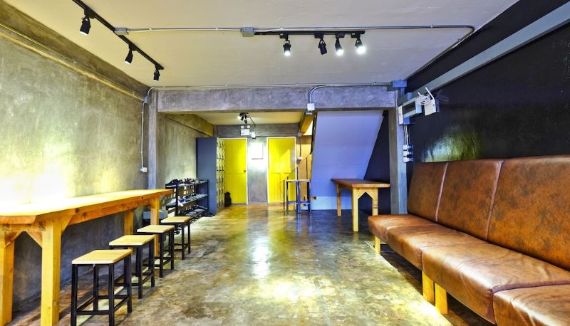Hall - Banana Hostel