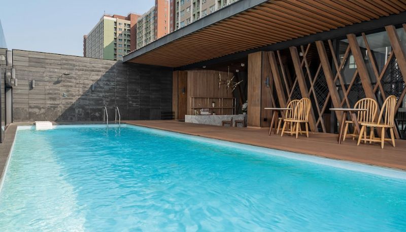 Zwembad - Zayn Hotel Bangkok