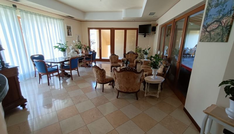 Recepción - Villa Isabella Hotel & Residence