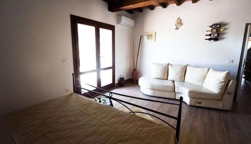 Info - Agriturismo Fattoria Benaris