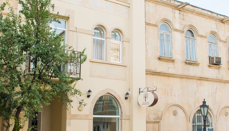 Info - Two Seasons Boutique Hotel
