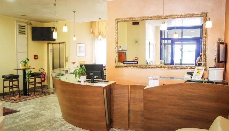 Recepcja - Hotel Centrale