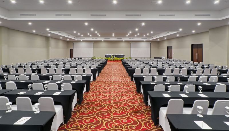 Meetingzimmer - d'primahotel Kualanamu Medan