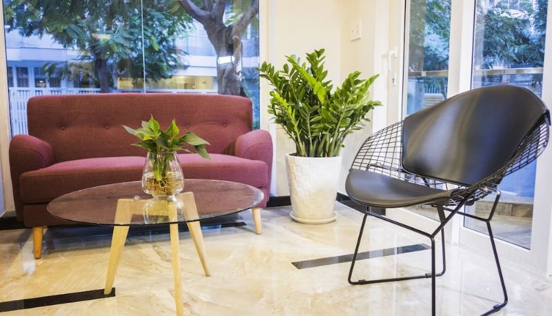 Lobby - Spring Light Home