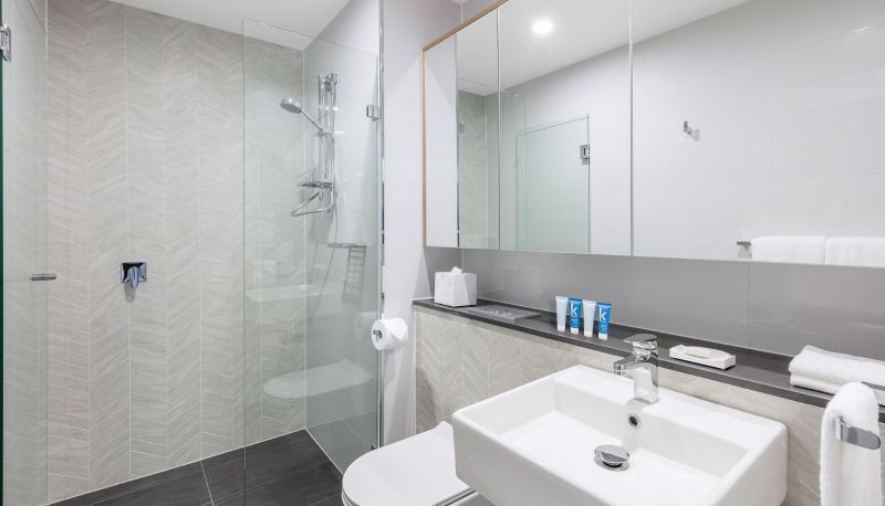 Room - Meriton Suites Coward Street