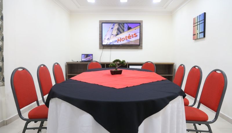 Sala de reuniões - Larison Executive By Easy Hoteis