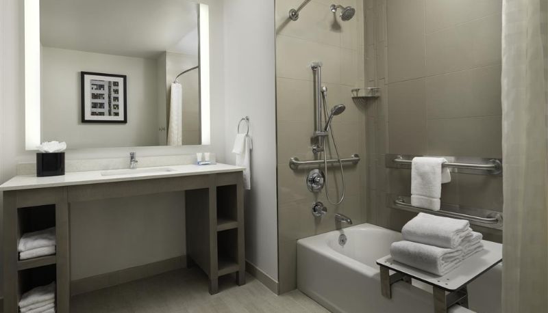 Zimmer - Hyatt House San Jose Airport