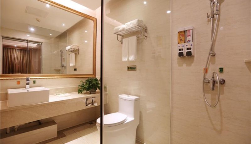 Ristorante - Vienna International Hotel Yantai Golden Beach Seawater Bathing Zhenhua Shopping Center Yantai Golden Beach Xingyi Square