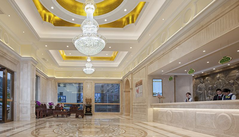 Widok na zewnątrz - Vienna HotelHuizhou zhongkai high-speed raiway station GRimm｀s fairy taleshop Chenjiang Gelin Tonghua