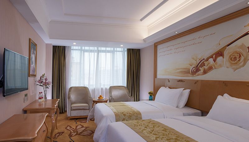 Widok na zewnątrz - Vienna HotelHuizhou zhongkai high-speed raiway station GRimm｀s fairy taleshop Chenjiang Gelin Tonghua
