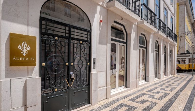Info - Aurea Once Upon a House Luxury Apartments