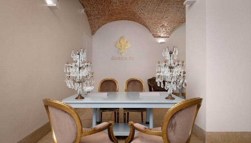 Hall - Aurea Once Upon a House Luxury Apartments
