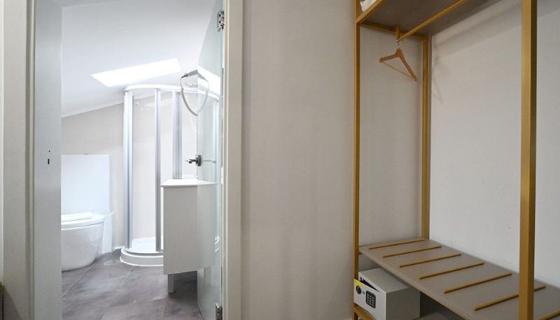 Chambre Standard - Famous Crows Lisbon Suites