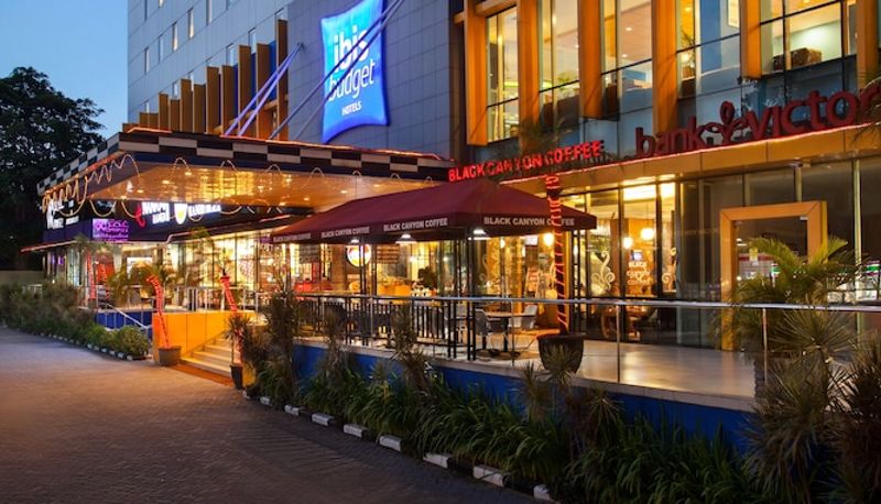 Bilgi - ibis budget Jakarta Cikini
