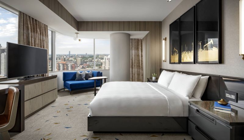 Pokój - JW Marriott Edmonton ICE District