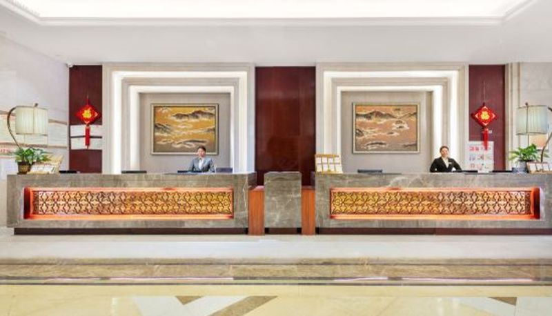 Recepción - Grand Garden Hotel