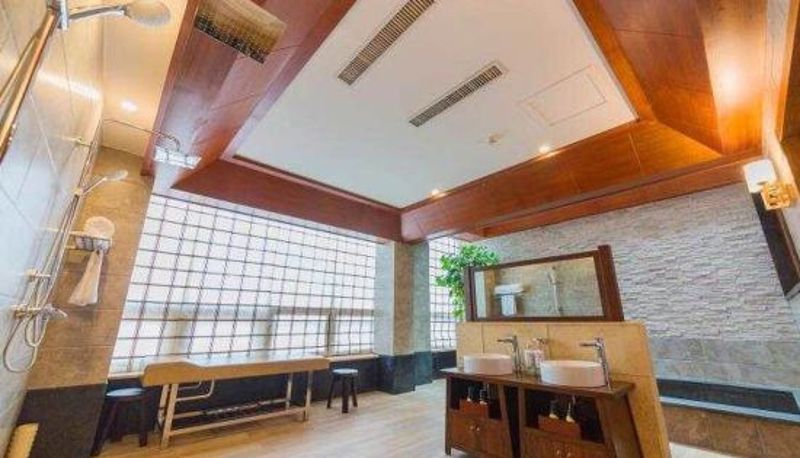 Camera - New Hongyun Hotel