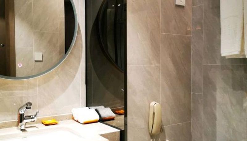 Vista interna - IN CITY HOTEL(MEIZHOU WANDA)