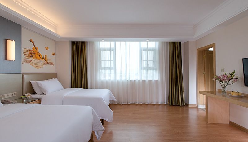 Außenansicht - Guangxi)  Guigang  Pingnan vienna hotel (Xishan Road Pingnan Xishan Road