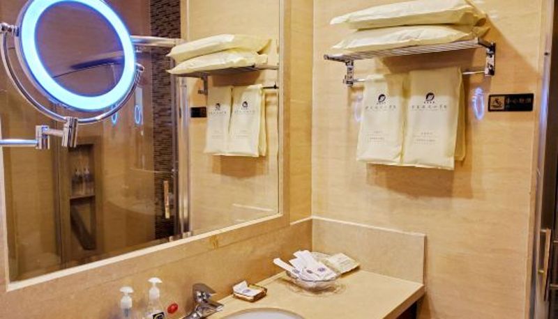 Kamer - Phoenix Garden Hotel