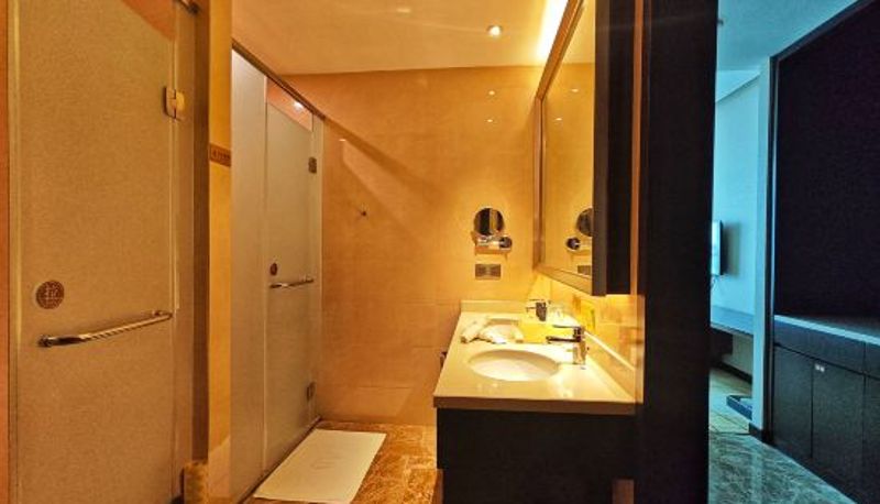 Camera - Neijiang International Hotel Wanda Ecommerce Center