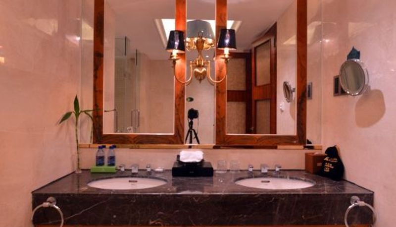 Vista interior - Jian Hotel
