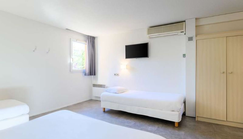 Room - Comfort Hotel Orleans Saran