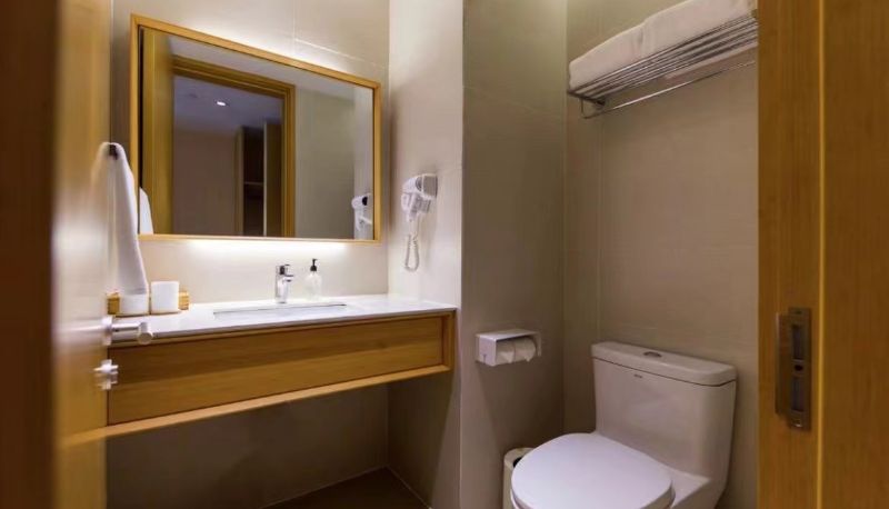 Zimmer - All season Zhengzhou Xinzheng Airport Hotel