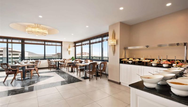 Vista interna - Ramada by Wyndham Nigde