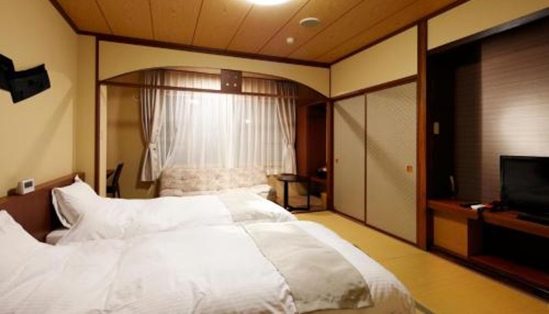 Dreibettzimmer - Yunokawa Onsen Emi Hakodateya