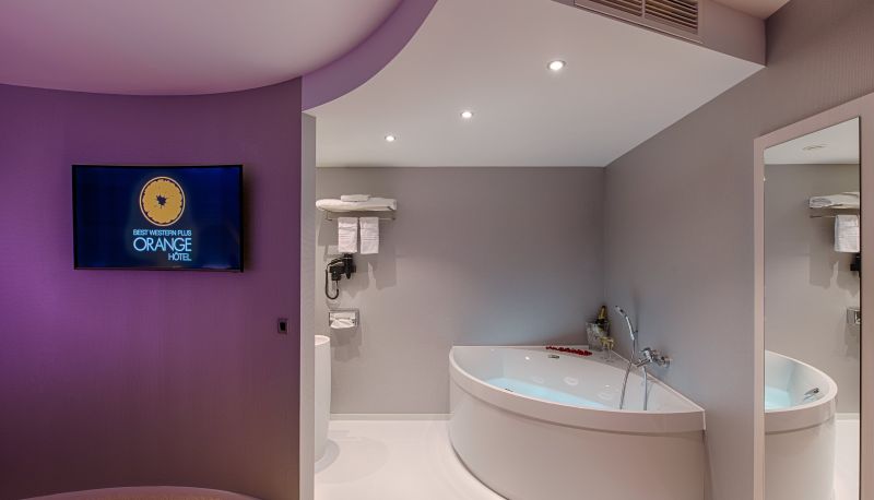 Habitación - Orange Hotel