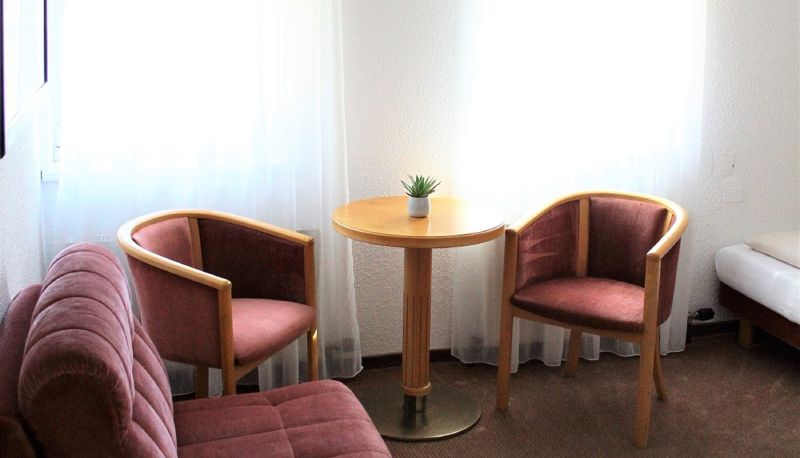 Landhaus Müller Gartner Pension GroßEnzersdorf bei HRS günstig buchen