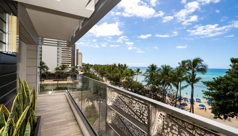 ESPACIO The Jewel of Waikiki - 5-star hotel in Honolulu