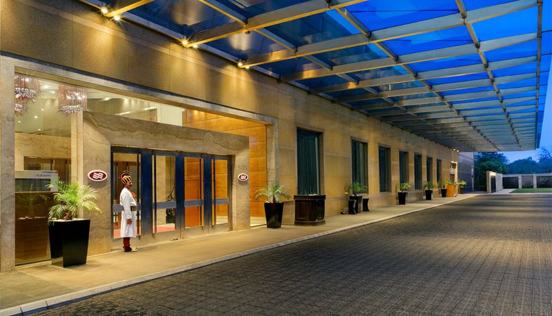 Crowne Plaza GURGAON by IHG - Gurgaon - Great prices at HOTEL DE