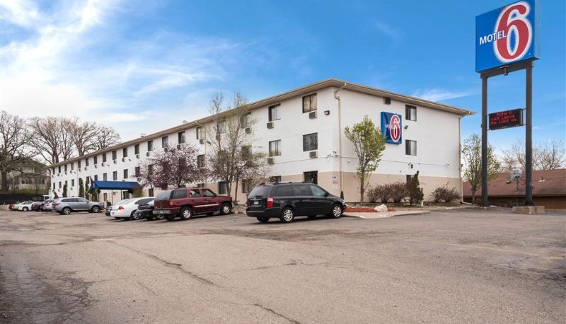 Motel 6 St Paul I-94 - St Paul - HOTEL DE