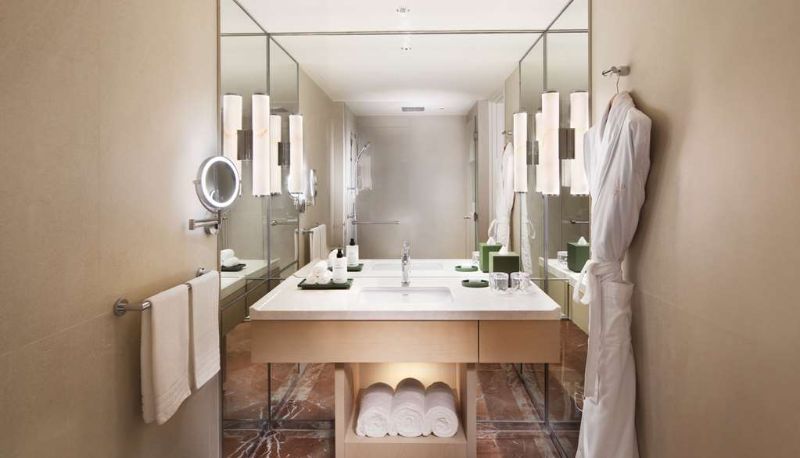 Conrad Singapore Orchard - Singapore - Great prices at HOTEL DE