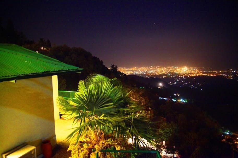 3 kms away from Mussoorie Mall Road Country Inn Mussoorie (Mussoorie )