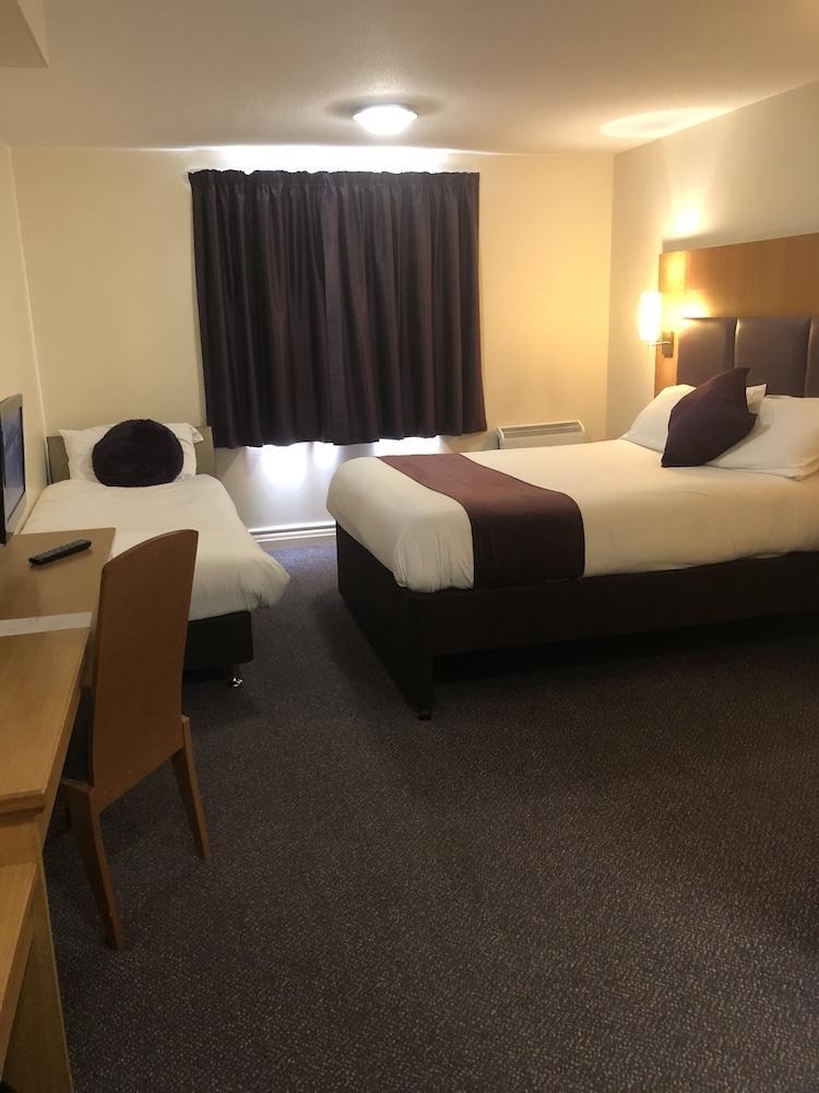 Hotel Purple Roomz (Preston)