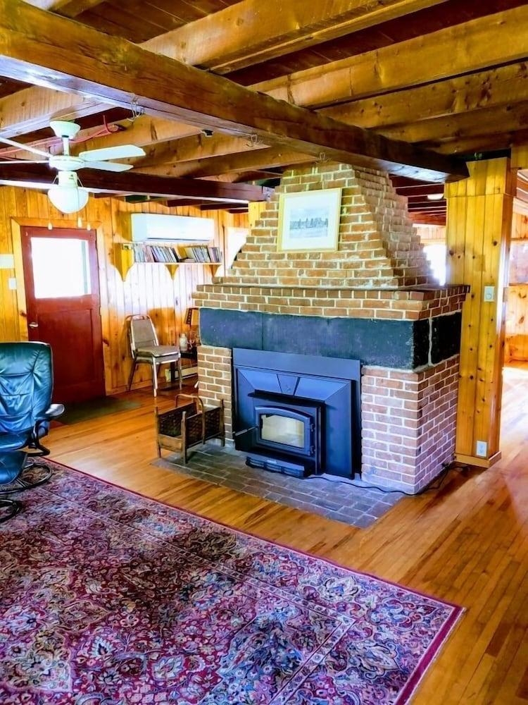 Hotel Pond's Resort on the Miramichi in Doaktown (New Brunswick) HRS