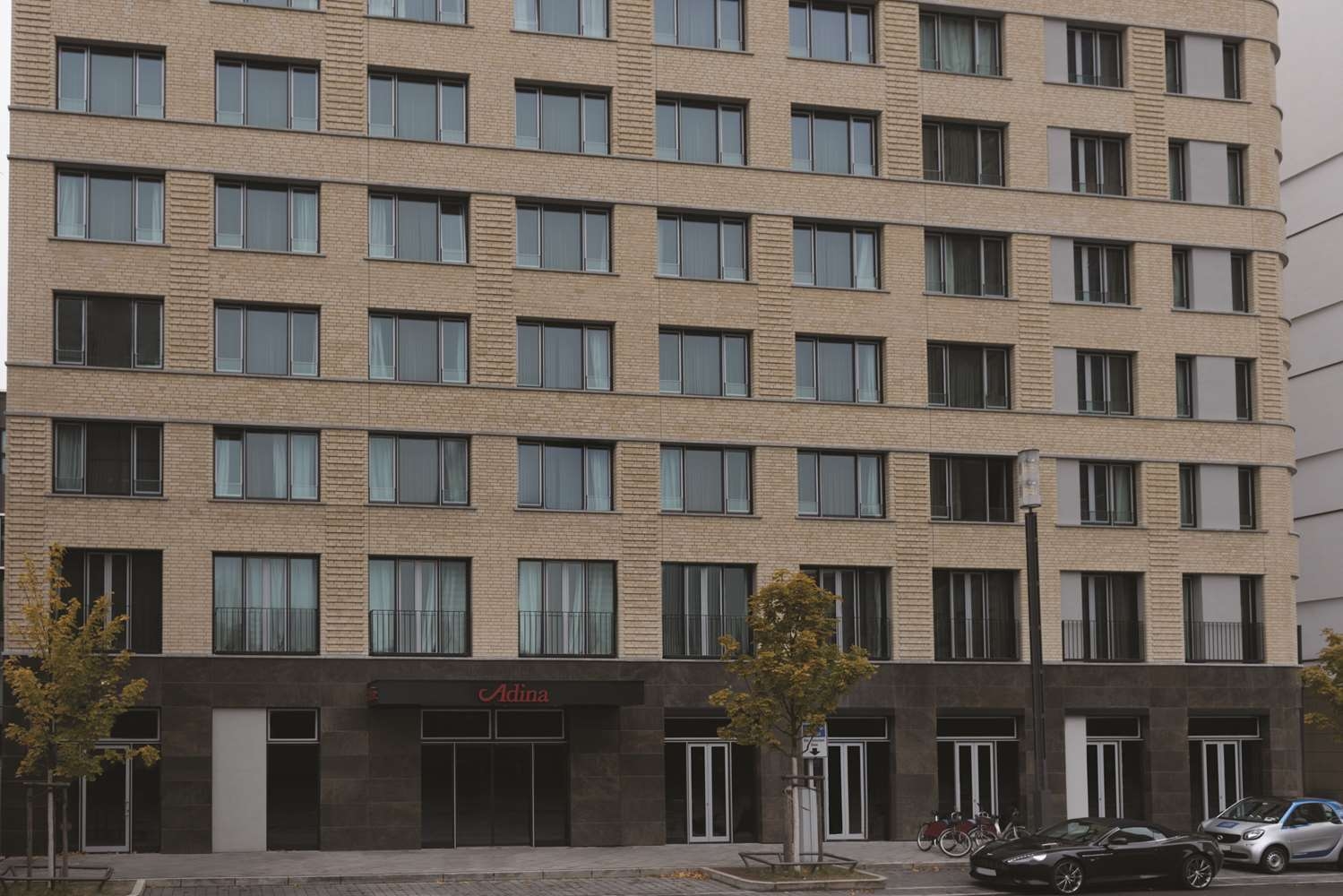 Adina Apartment Hotel Frankfurt Westend en Frankfurt am Main en HRS con servicios gratuitos