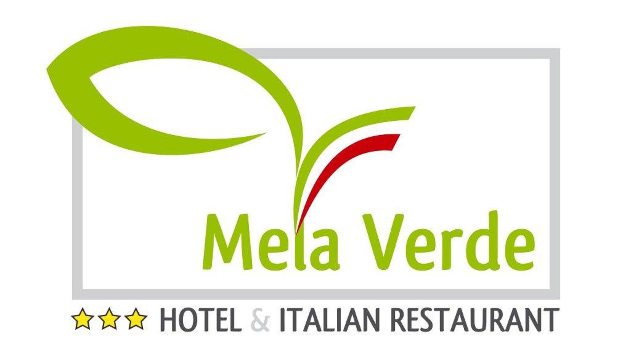 Hotel Mela Verde (Wiązowna-Zakręt)