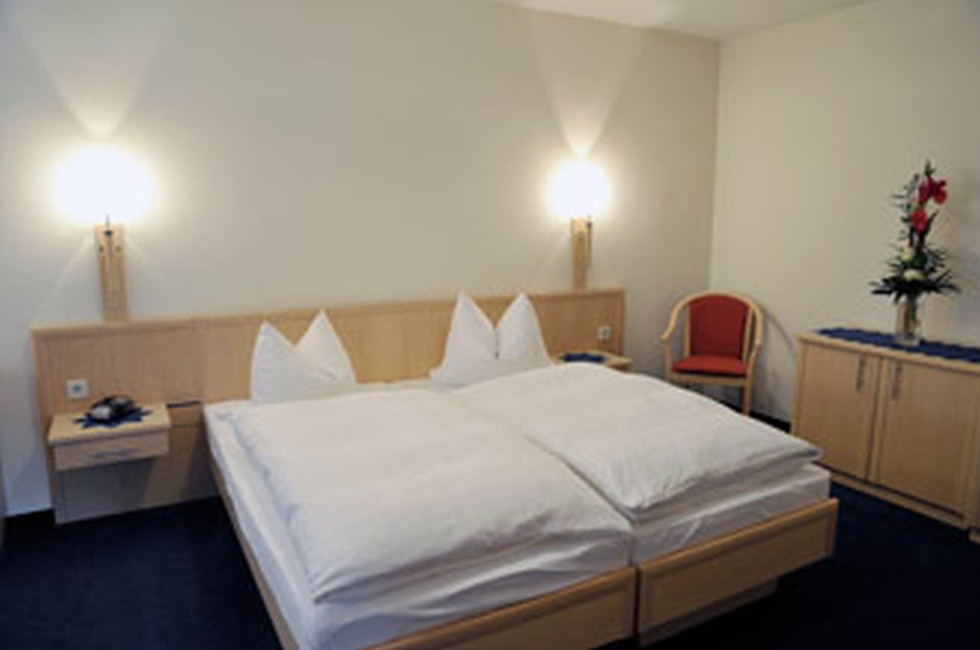 Weisses Lamm Hotel Garni (Erlangen)