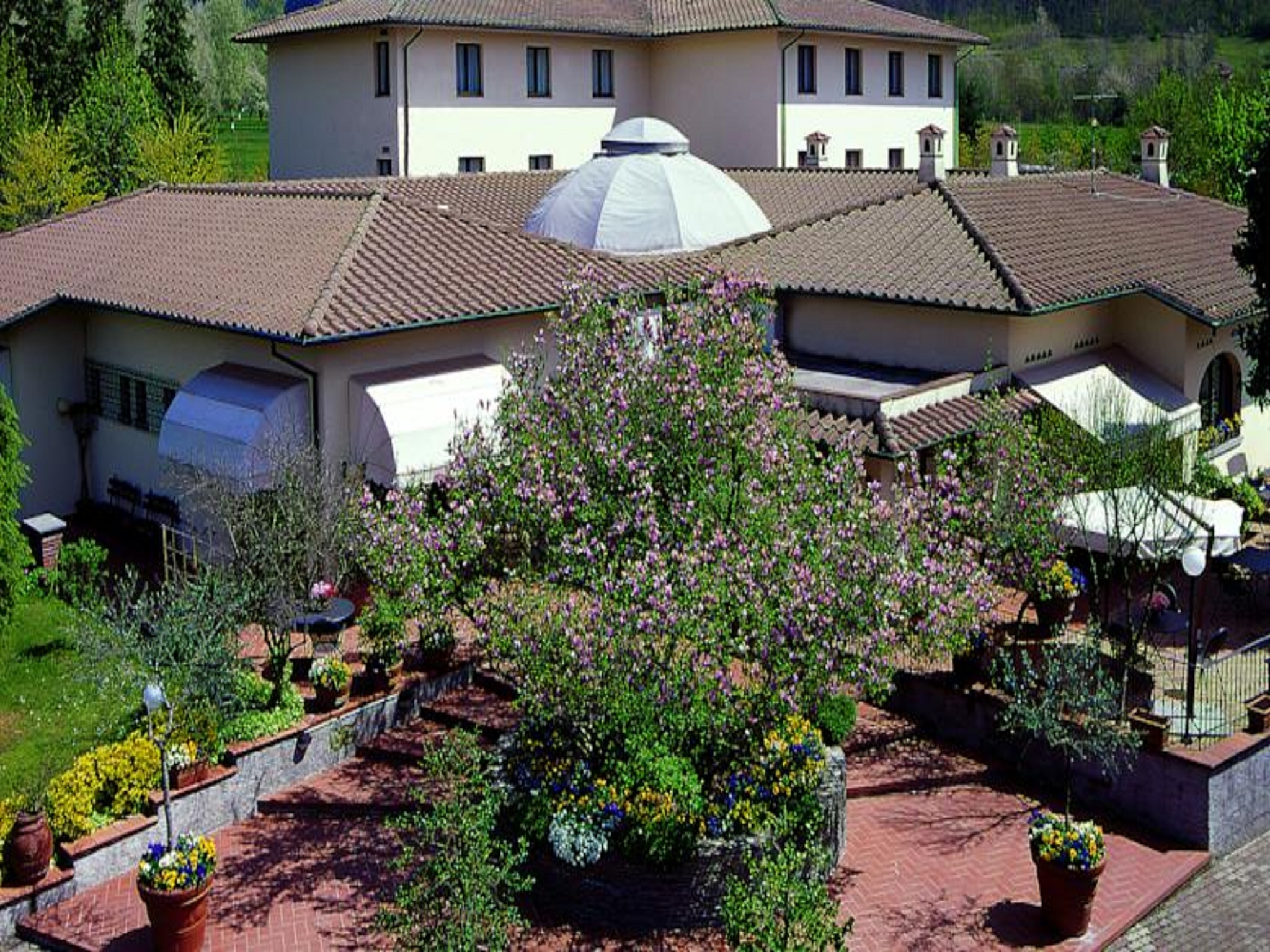 La Lanterna Hotel Ristorante - Castelnuovo di Garfagnana presso HRS con  servizi gratuiti