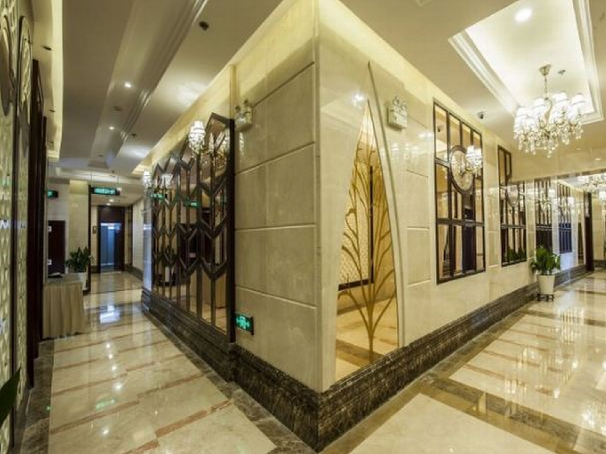 Huayin International Hotel (Xiangtan)