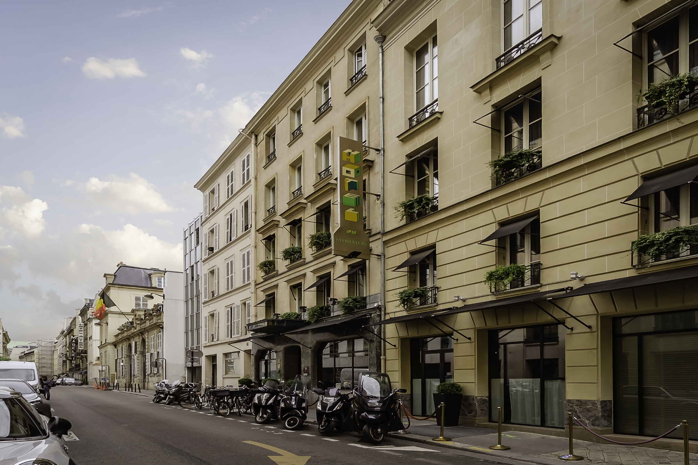 Hotel du Ministere (Paris)