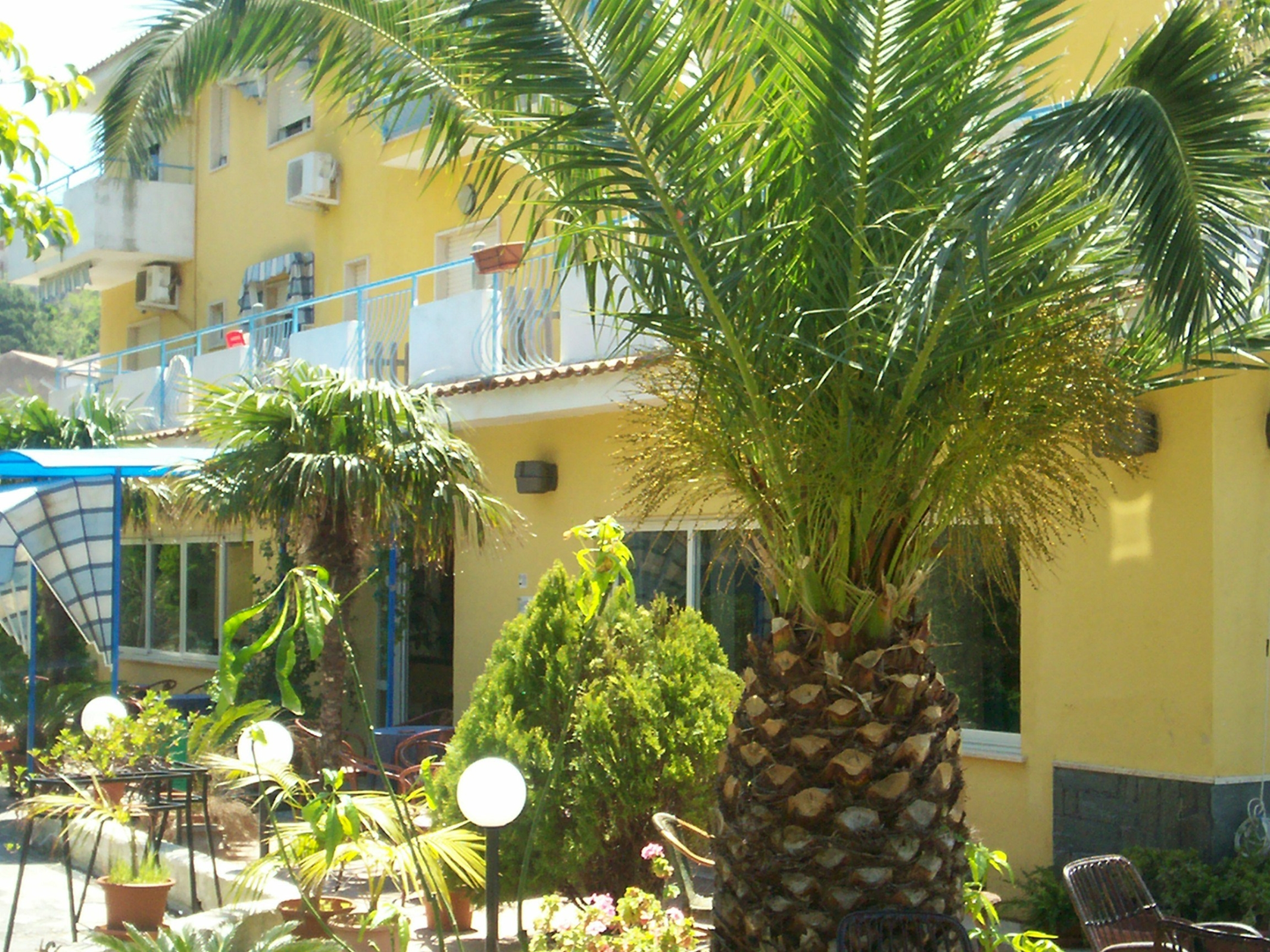 Hotel Piccolo Mondo - 3 HRS star hotel in Acquappesa (Calabria)