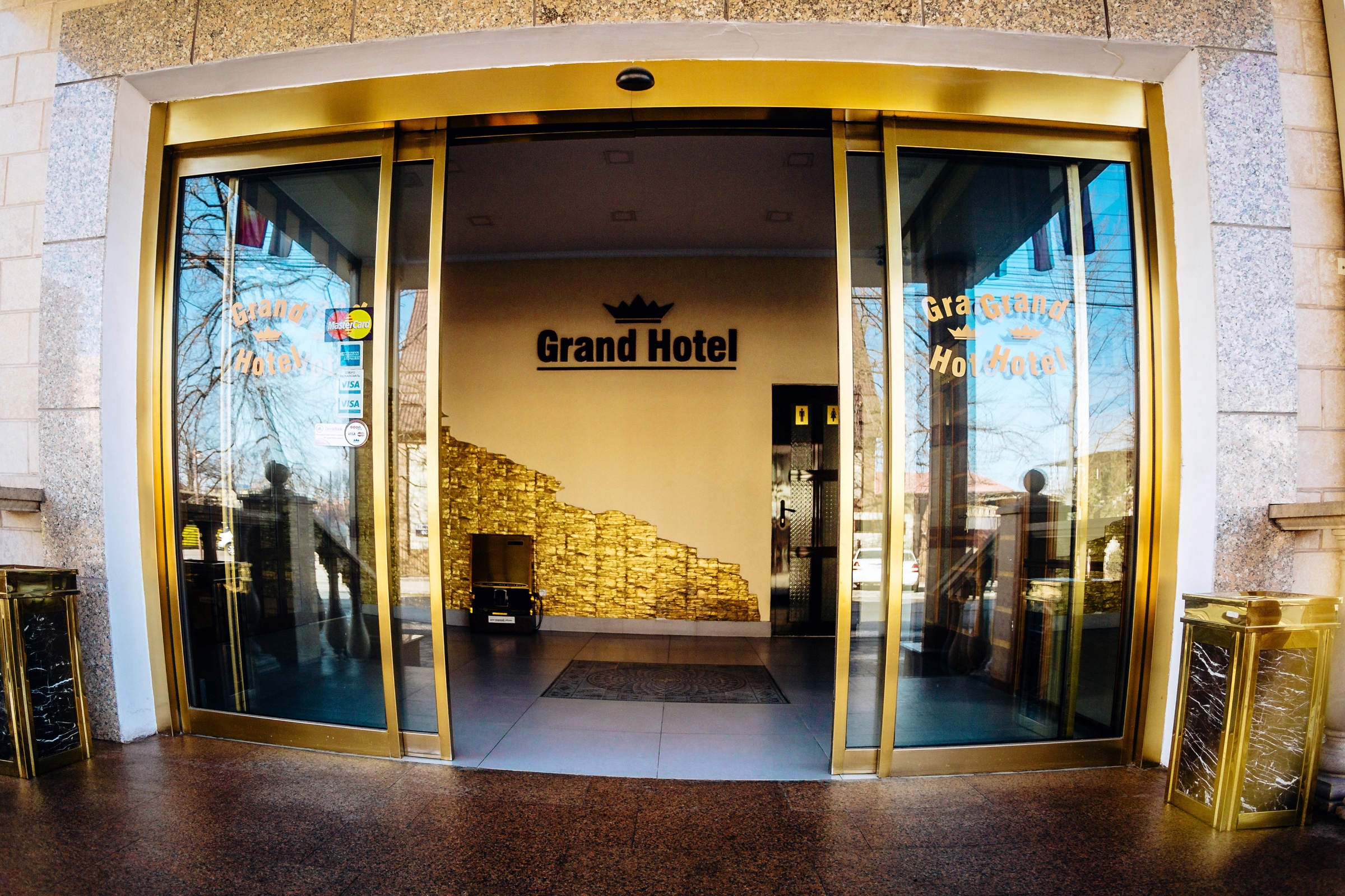 Grand Hotel (Bischkek)