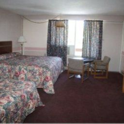 Hotel Hill Island Resort (Gananoque)